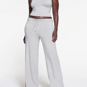 Skims Sleep straight leg pant
